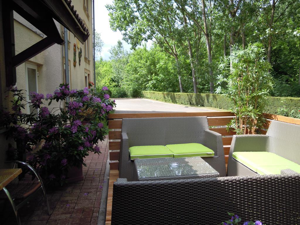 Hotel Logis Bagatelle - 51530 Dizy Extérieur photo